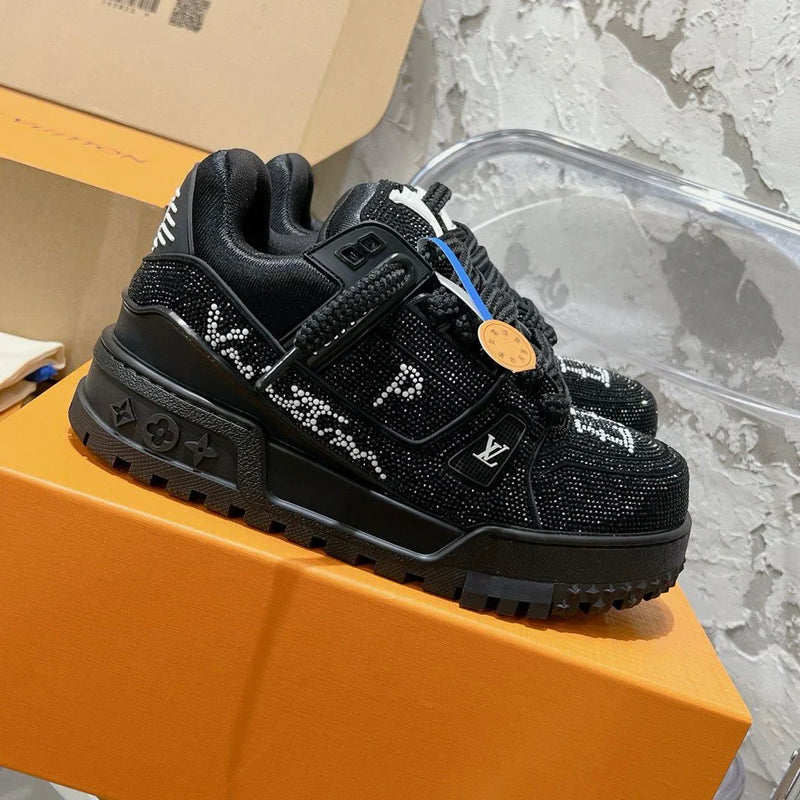 LV *Trainer - Maxi Black Crystals