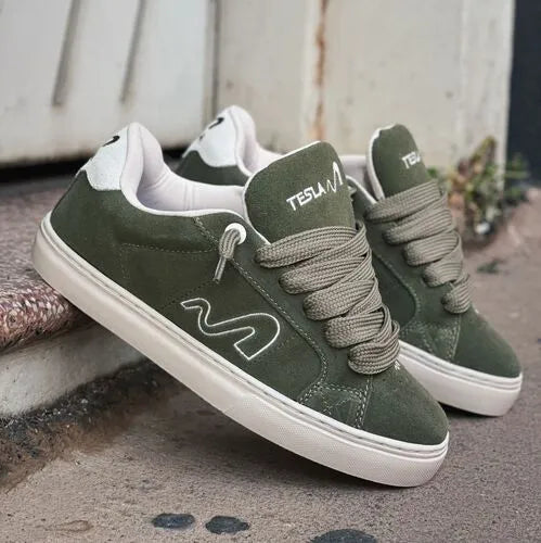 Tesla Hertz Olive